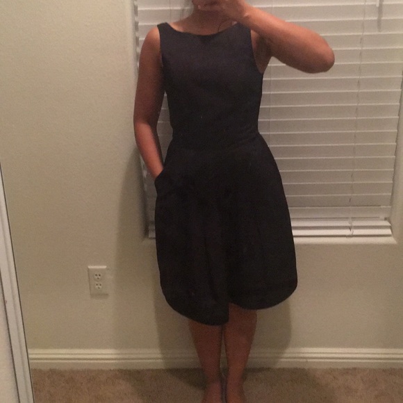 Beautiful classic ‘Hepburn’ style dress w/pockets! - Picture 2 of 8